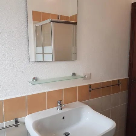 La Contessa Pool & Sea View 3*