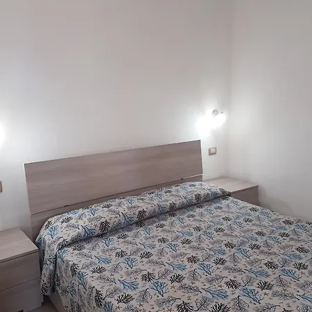 La Contessa Pool & Sea View Aparthotel 3*