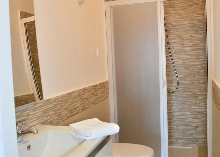 La Contessa Pool & Sea View 3*