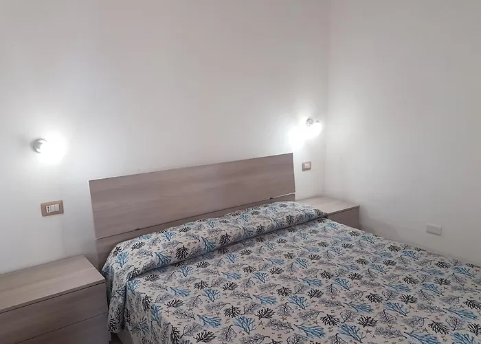 La Contessa Pool & Sea View Aparthotel 3*